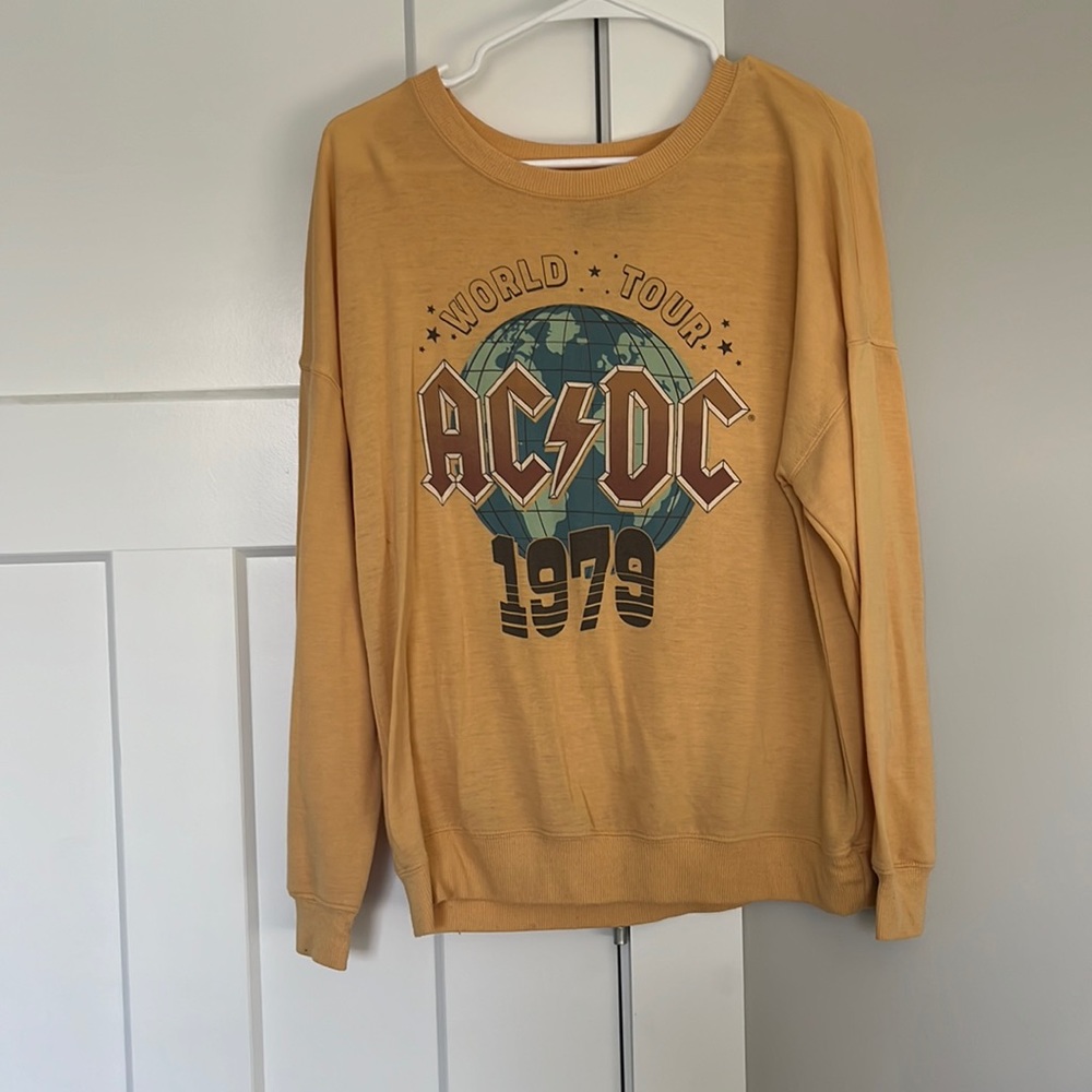 A thin sweatshirt